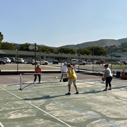 Harry A. Lyon Park - Pickleball. Live Ball.