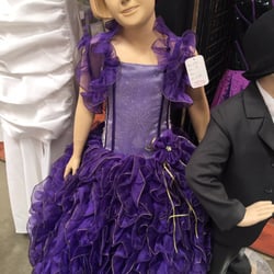 A #1 Formal Wear & Boutique