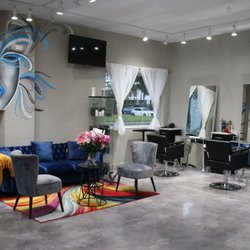Rubia Correa Salon - Interior of our beautiful Salon.