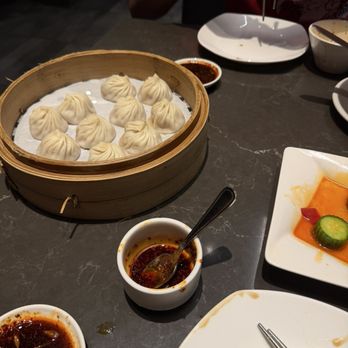 Din Tai Fung - Chicken Xiao Long Bao (10 each) - Taiwanese Near Me - Arcadia, California Din Tai Fung - Chicken Xiao Long Bao (10 each) - Taiwanese Near Me - Arcadia, California