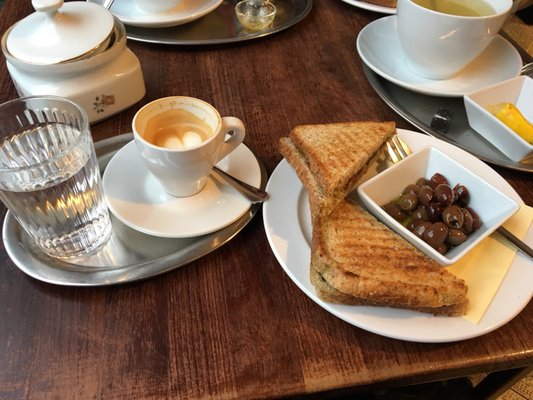 Kavárna Čekárna by null