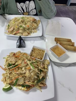 OMG Noodle House by null