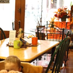 Grounds & Goodies - Inside glance.