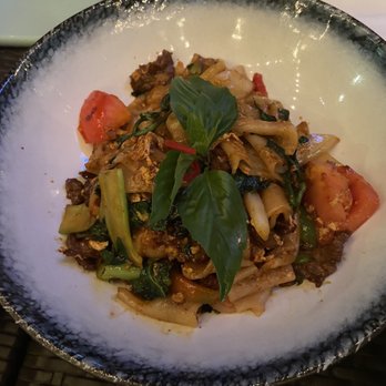 Up Thai - Pad Se-Ew - Thai Near Me - New York, New York
