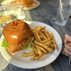 Tower Park Waterfront Grille - Hot honey chicken sandwich with fries