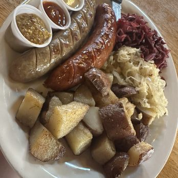 Baren Haus - Combination sausage platter - German Near Me - Leavenworth, Washington Baren Haus - Combination sausage platter - German Near Me - Leavenworth, Washington