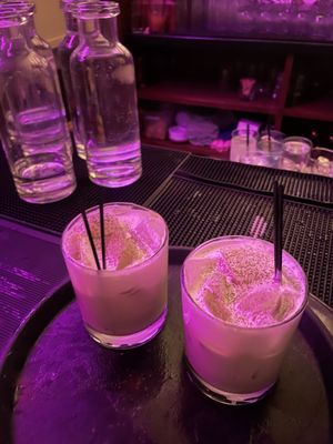 Roxanne's by null