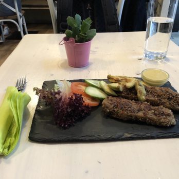 Veggiezz - Vegan Near Me - Vienna, 9