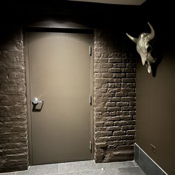 The Office - Secret entrance to the Office (key required) - American Near Me - Chicago, Illinois