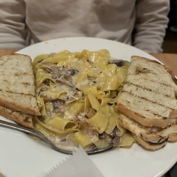foothill - Beef Stroganoff - New American Near Me - Pasadena, California foothill - Beef Stroganoff - New American Near Me - Pasadena, California