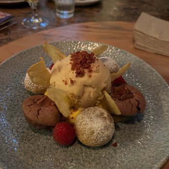 Ms. G's - Asian Fusion Near Me - Potts Point, NSW