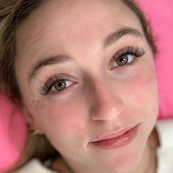 Las’Brows by Bailey - Classic lashes