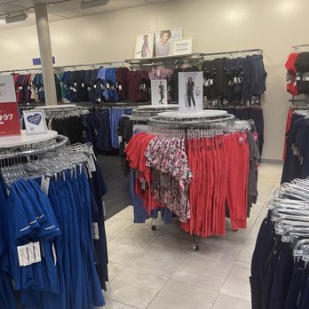 Scrubs & Beyond - Uniforms Near Me - Lynnwood, Washington Scrubs & Beyond - Uniforms Near Me - Lynnwood, Washington