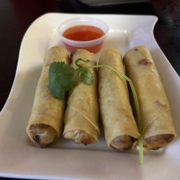 4 Spring Rolls 4 Spring Rolls