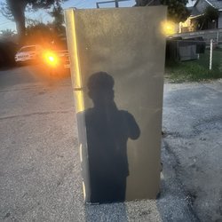 Serrano's Appliance - Fridge