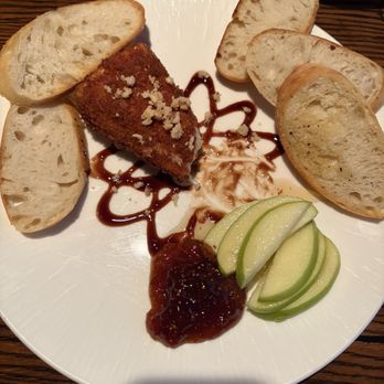 Clinkerdagger - Warm Brie with Macadamia Nut Crust - Seafood Near Me - Spokane, Washington