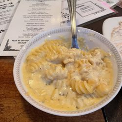 The Rabbit Box - Mac and cheese
