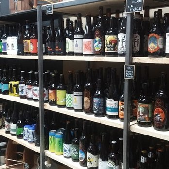 La Boutique Barrel Box - Grand choix de bières de Microbrasseries du Québec en bouteilles - Beer, Wine & Spirits Near Me - L'Île-Perrot, Quebec La Boutique Barrel Box - Grand choix de bières de Microbrasseries du Québec en bouteilles - Beer, Wine & Spirits Near Me - L'Île-Perrot, Quebec