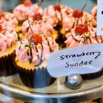 Smallcakes - strawberry sundaes and a visa card - Cupcakes Near Me - South Barrington, Illinois