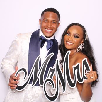 Big Time Selfies - Portrait Booth - Photo Booth Rentals Near Me Big Time Selfies - Portrait Booth - Photo Booth Rentals Near Me