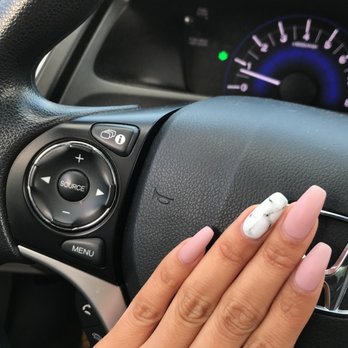 Sunny Spa and Nails - Nail Salons Near Me - Markham, Ontario