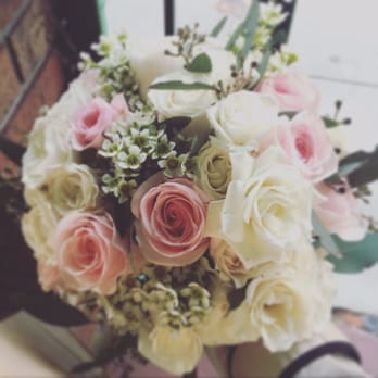 Irys Florist - My wedding bouquet, which I am so in love with! Got so many conpliments that day.. - Florists Near Me - Brooklyn, New York