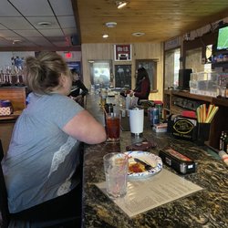 Lefty's Bar