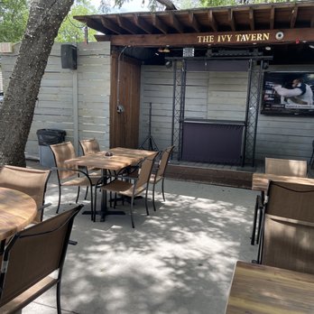 The Ivy Tavern - Dive Bars Near Me - Dallas, Texas The Ivy Tavern - Dive Bars Near Me - Dallas, Texas