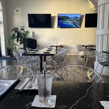 Cuisine 76 and Bar - Mediterranean Near Me - Jacksonville, Florida
