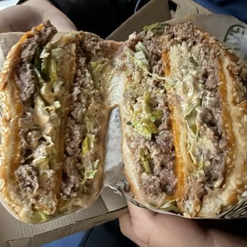 Deux Luxe - Burgers Near Me - New York, New York