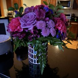 Hillside-Chatham Florist - Birthday bouquet in January