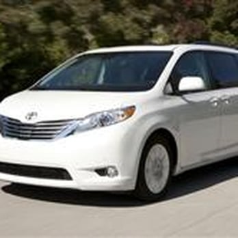 Your Limousine Service - 5 passengers 5 pcs luggage - Airport Shuttles Near Me - Rancho Cucamonga, California Your Limousine Service - 5 passengers 5 pcs luggage - Airport Shuttles Near Me - Rancho Cucamonga, California