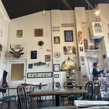 Libelula - Great ambiance, only down side, no available restroom :( - Breakfast & Brunch Near Me - Fresno, California