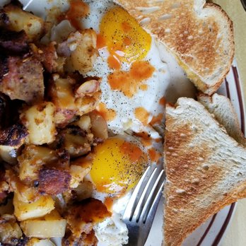 Modern Diner - Diners Near Me - Pawtucket, Rhode Island