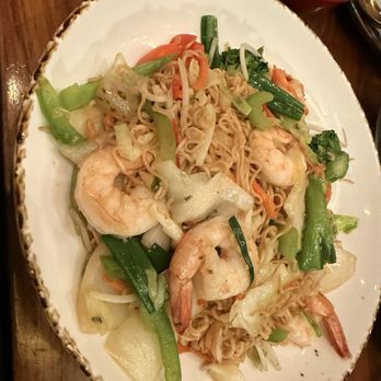 Weera Thai - Rainbow - L4. Chow Mein - Thai Near Me - Las Vegas, Nevada Weera Thai - Rainbow - L4. Chow Mein - Thai Near Me - Las Vegas, Nevada
