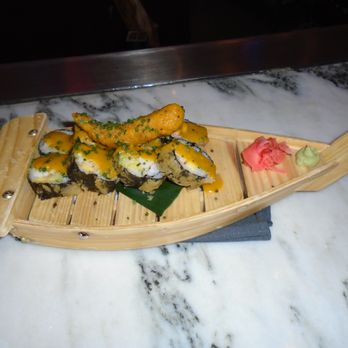 Mito - Mango habanero roll. - Latin American Near Me - Roseville, Minnesota