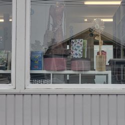 Syd's Book Shack & Boutique