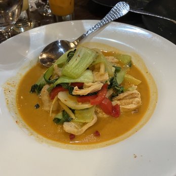 Naa Mo Thai Restaurant - Chicken Curry - Thai Near Me - Monroe Township, New Jersey Naa Mo Thai Restaurant - Chicken Curry - Thai Near Me - Monroe Township, New Jersey