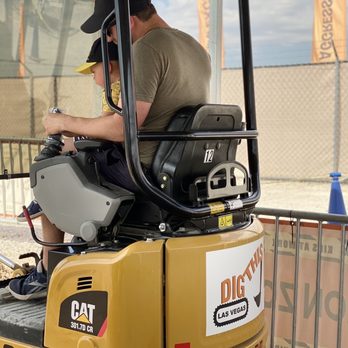 Dig This - Papa and Kiddo - Amusement Parks Near Me - Las Vegas, Nevada