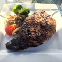 Ribeye no mashed potatoes. Cooked perfectly medium rare. Ribeye no mashed potatoes. Cooked perfectly medium rare.