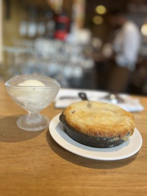 Marcus Bar & Grille by null