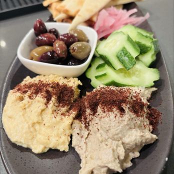 The Corner Craft Kitchen & Bar - Mediterranean Plate - New American Near Me - Pasadena, California