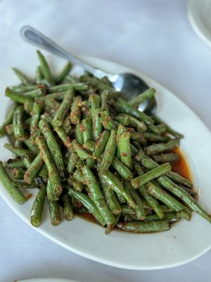 Saladang by null
