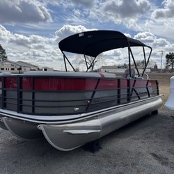 St Croix Dock and Marine - Berkshire Pontoon