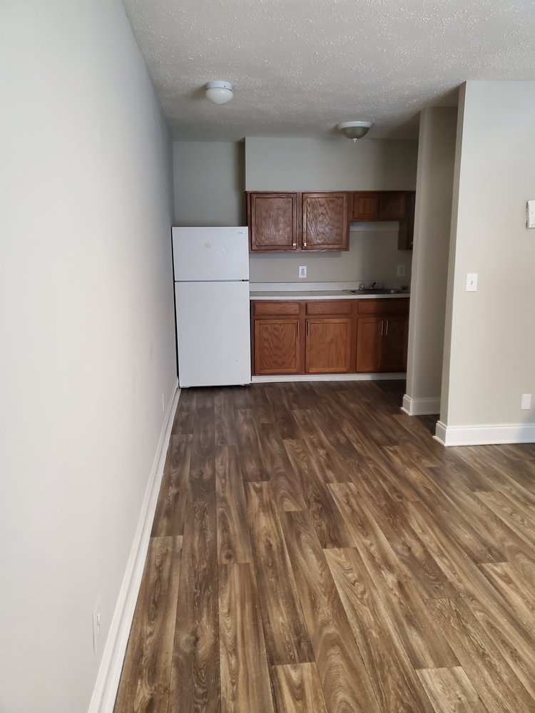 MADISON ON MERCER Updated April 2024 3601 Mercer University Dr