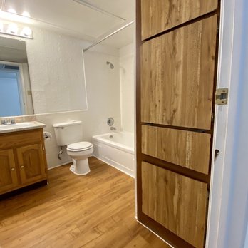 Ashley Crest Apartments - Guest bathroom - Apartments Near Me - Houston, Texas Ashley Crest Apartments - Guest bathroom - Apartments Near Me - Houston, Texas