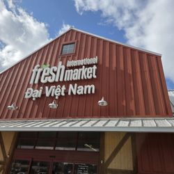Fresh International Market