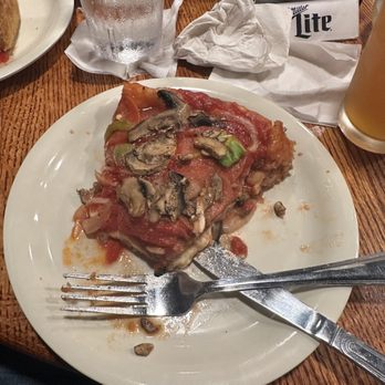 Pizzeria Uno - Supreme deep dish - Pizza Near Me - Chicago, Illinois Pizzeria Uno - Supreme deep dish - Pizza Near Me - Chicago, Illinois