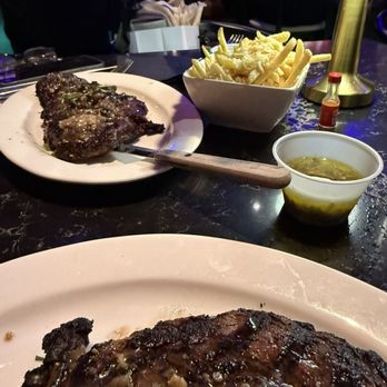 Six Seven Five Lounge - Ribeye steaks and truffle fries - Lounges Near Me - Inglewood, California Six Seven Five Lounge - Ribeye steaks and truffle fries - Lounges Near Me - Inglewood, California