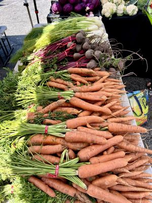 Sherman Oaks Farmers Market by null